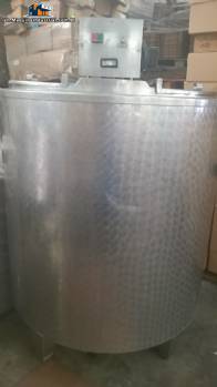 Stainless steel tank