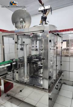 Stainless steel filling machine with 11 nozzles with Japa Componentes cork capper