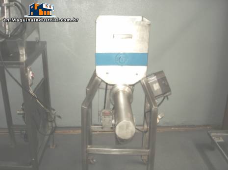 Mixer in stainless steel with screw