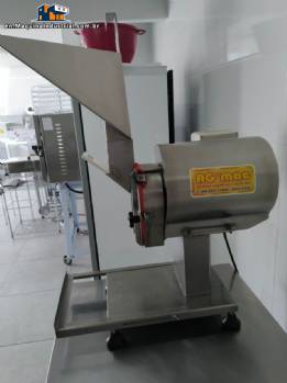 Stainless steel grain mill Agmac inox