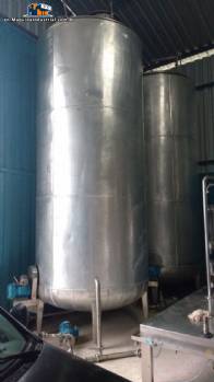 Storage tank for 7,500 L in stainless steel