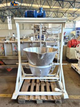 200-liter tilting jacketed steam pot