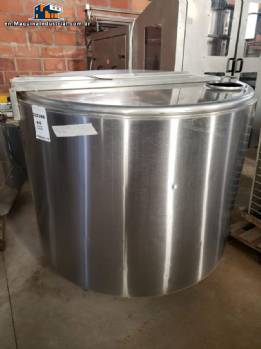 Expansion tank for milk and cooling