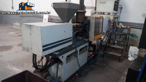 Injection molding machine for PS pots and lids 80 tons Himaco with Refrisat chiller