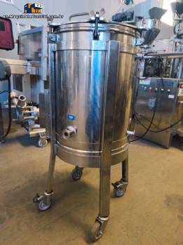 Stainless steel jacketed heating tank, 50 liters
