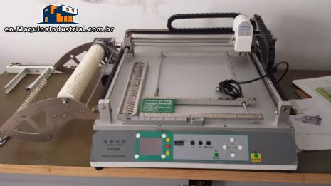 Automatic machine for assembly of electronic components