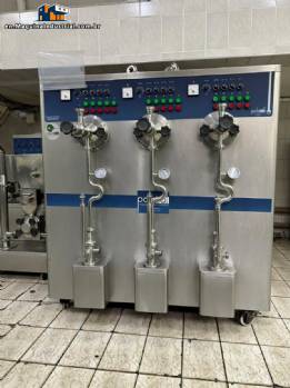 Triple horizontal ice cream maker