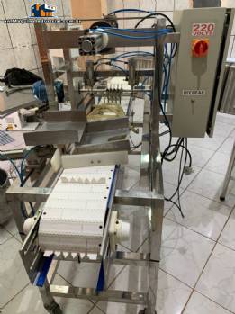 WJ Vernillo garlic bread filling dosing machine 1,800 loaves / hour