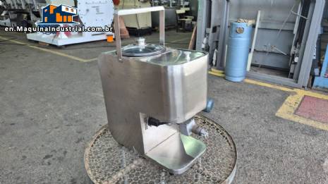 Semi-automatic vegetable oil extraction press