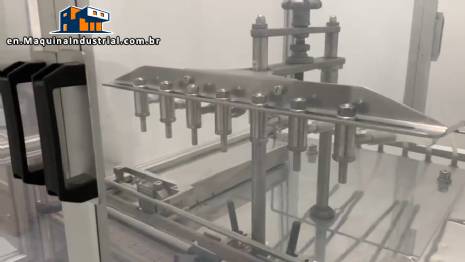 Linear filling machine with 7 filling nozzles