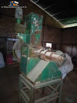 Soybean extruder Green