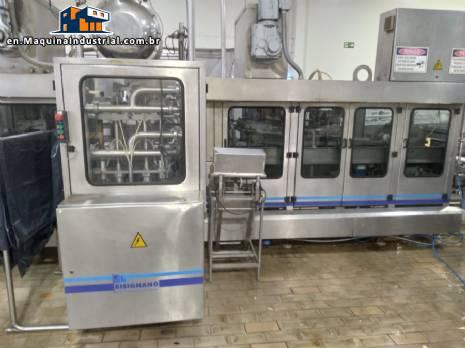 In-line thermoforming filling and sealing machine for fruit and dairy drinks of the FFS Bisignano