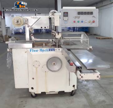 Flow Mack V3 automatic cellophane wrapping machine, 45 units per minute.