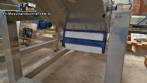 TecnoEnvase TAG 5000 stainless steel vibratory cap feeder and orienter