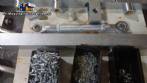 Linear filling machine with 6 pistons filling system
