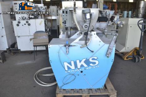 Chocolate batcher with 10 NKS nozzles Chocolate batcher with 10 NKS nozzles