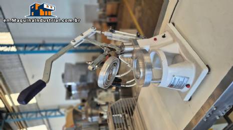 Delgo manual bottle and jar sealer Delgo manual bottle and jar sealer